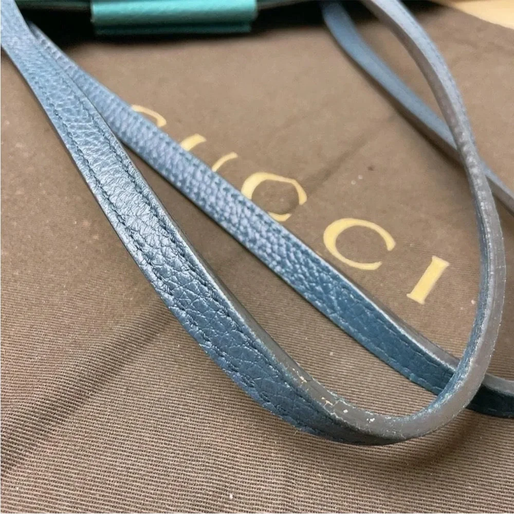 Gucci Blue Leather Shoulder Bag - Picture 7 of 10